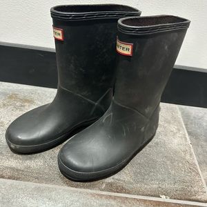 Kids black hunter rain boots - size 12
